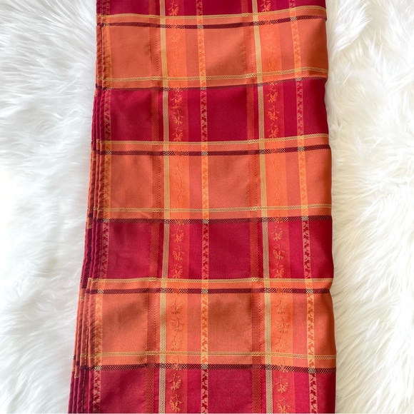 Better Homes and Gardens Fall Plaid Tablecloth Red Orange Rectangular 100 x 58 - Picture 2 of 8